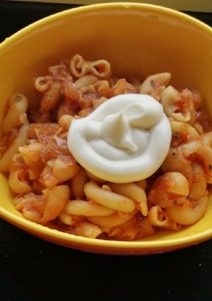 A picture of Indian Style Red Sauce Macroni.