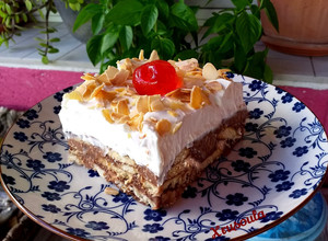 Φωτογραφία της συνταγής 🍰Γλυκό ψυγείου... μοναδικό !!!