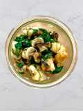 Gnocchi ai Funghi con Spinaci in Vasocottura al Microonde