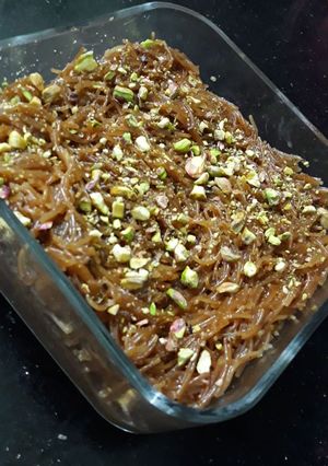 صورة لوصفة حلاوة شعريه بلفستق الحلبي