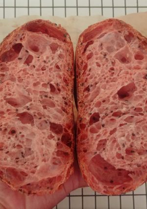 Foto resep Angkak Jinten Hitam Wijen Sourdough Bread (Kabuki Gold)