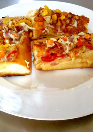 A picture of French Toast.