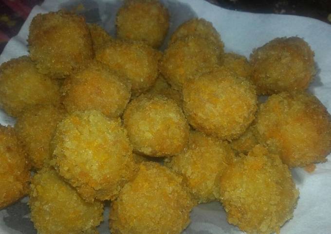 Nugget ayam wortel (meatball chicken nugget)