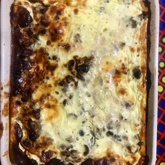 A picture of Bobotie.