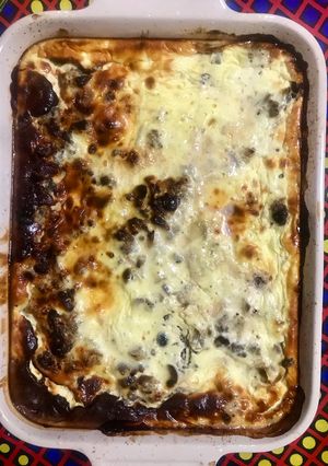 A picture of Bobotie.