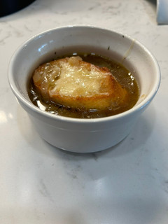 A picture of Instant-Pot French Onion Soup.