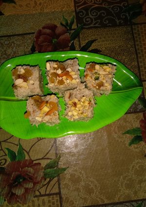 ખાદીમ પાક (માંગરોળ નો પ્રખ્યાત) (Khadim Pak Recipe In Gujarati) રેસીપી મુખ્ય ફોટો