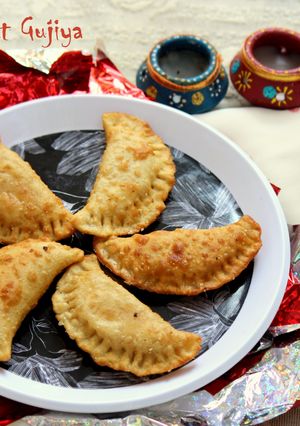 A picture of Sooji Coconut Gujiya.