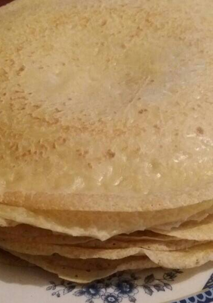 Una foto de Frilloas / Panqueques (masa hecha en la licuadora) súper fácil