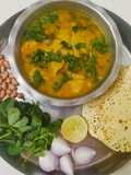 Methi dal dhokli