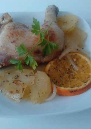Una foto de Pollo asado con Naranja