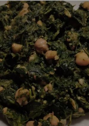 Una foto de Espinacas guisadas con garbanzos o a la Andaluza