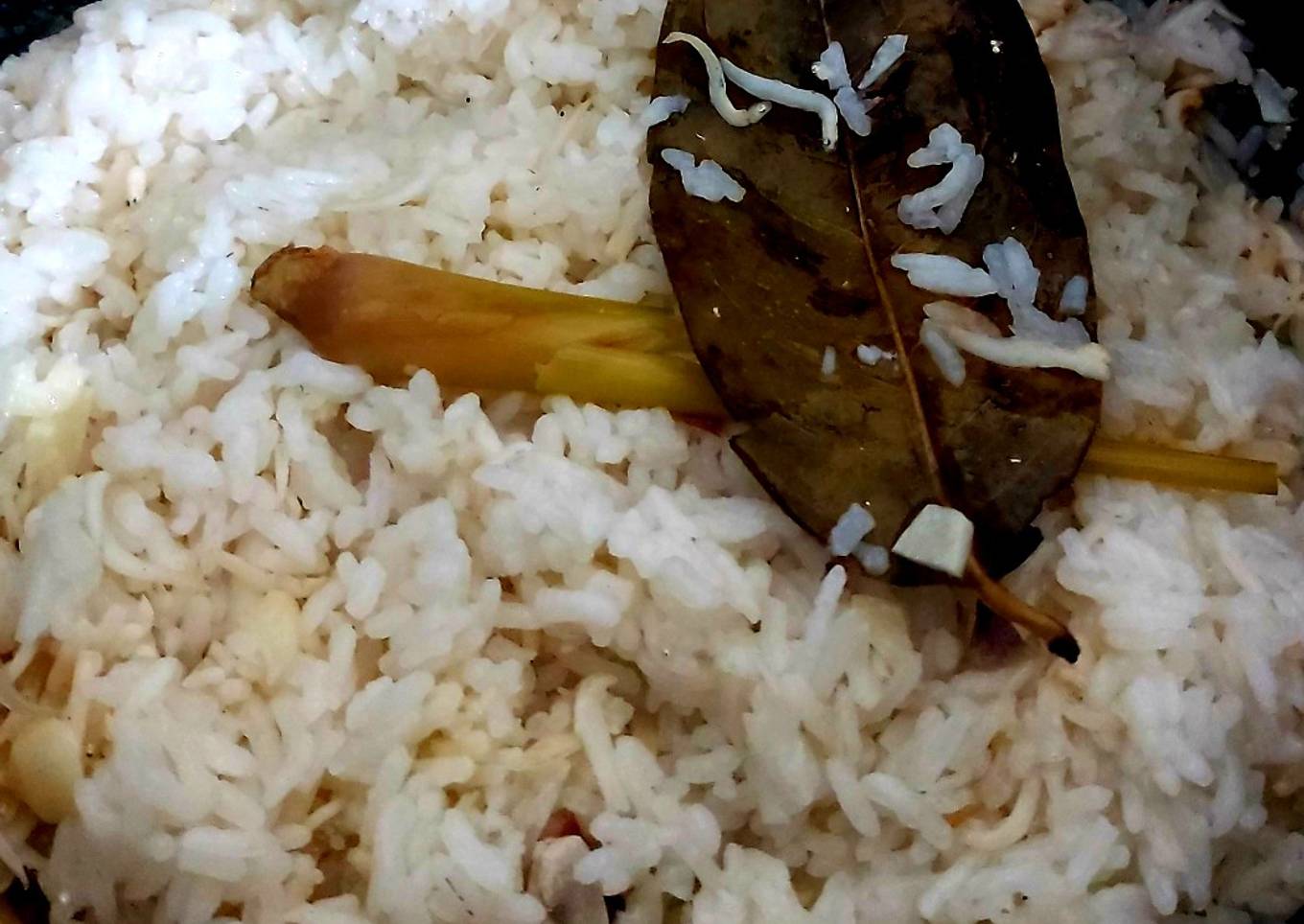 Nasi Levet Teri Arroz Sukal