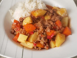 Guiso de carne con papa y zanahoria