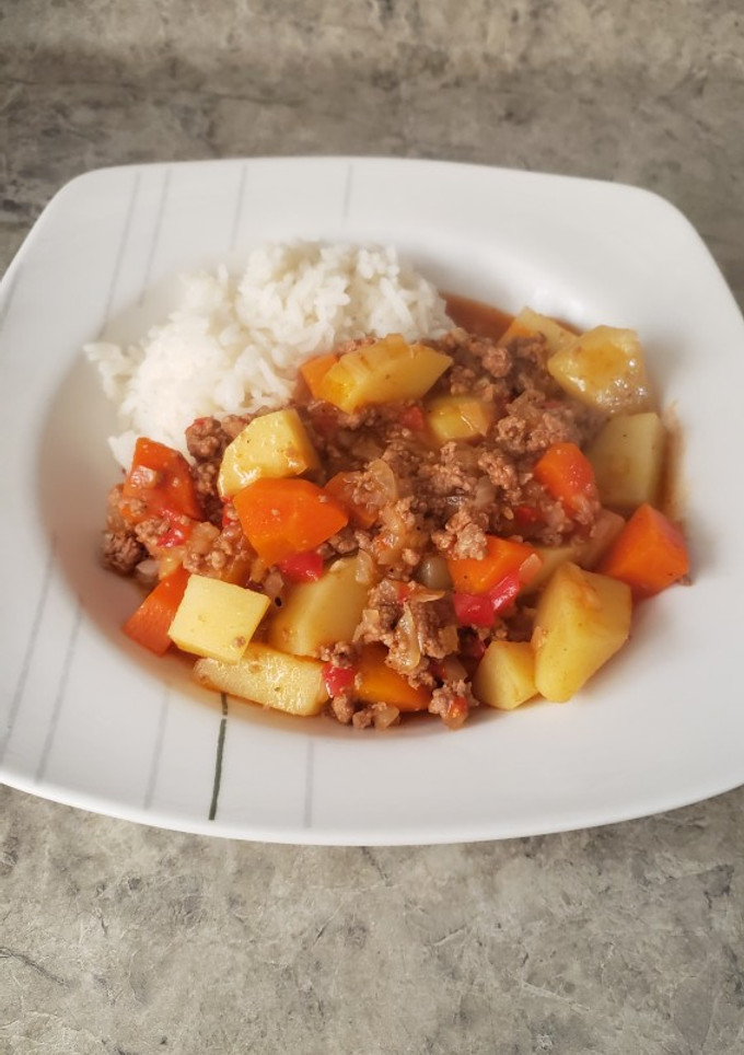 Una foto de Guiso de carne con papa y zanahoria