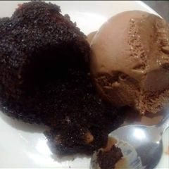A picture of Melt in d mouth chocolate cake.