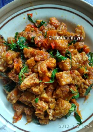 Foto resep Tumis Tempe Kemangi Pedas Simpel