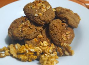 Una foto de Galletas de garbanzos/cacao y nueces 🍪💜