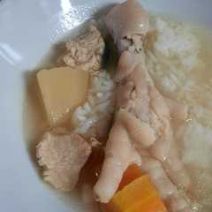 A picture of Sup Ayam Wangi.