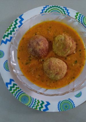 लौकी कोफ्ता करी (lauki kofta curry recipe in Hindi) रेसिपी मुख्य फोटो