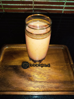 A picture of Strawberry Peach Smoothie.