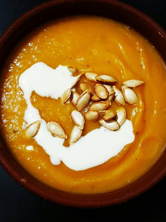 Una foto de Sopa crema de calabaza y jengibre
