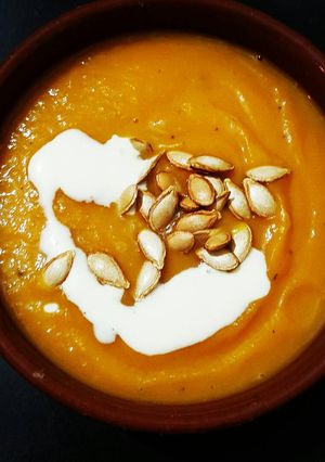 Una foto de Sopa crema de calabaza y jengibre