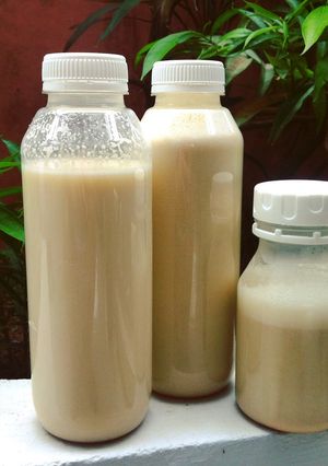 Foto resep Homemade! Fresh Almond Milk with Kurma🍼