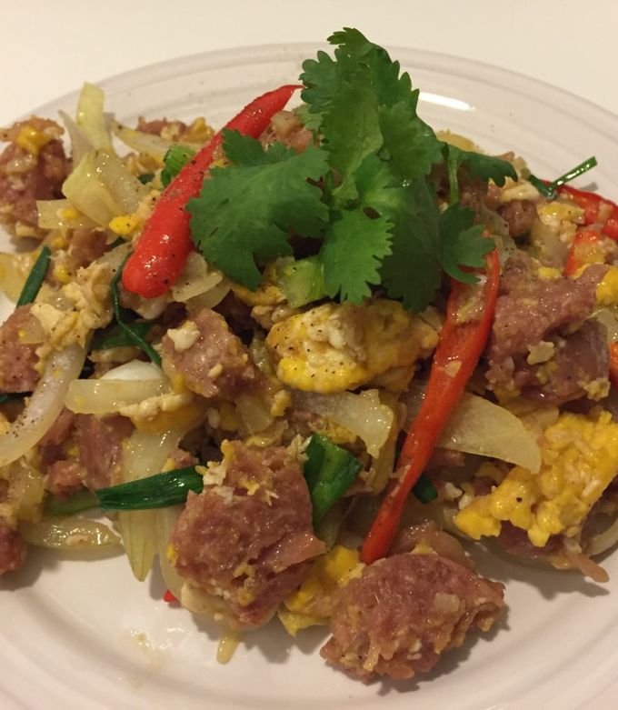 รูปของ แหนมผัดไข่