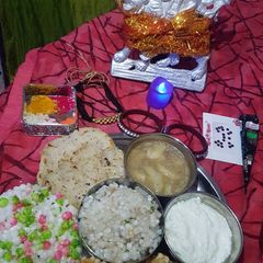 A picture of Navratri thali.