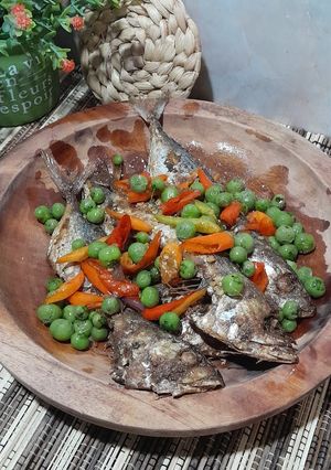 Foto resep Ikan Asin Peda Tumis Lumai Pedas