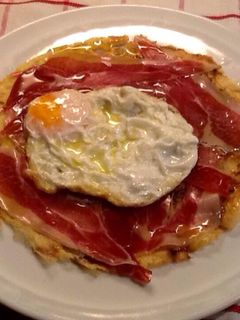Una foto de Crepe ibérico