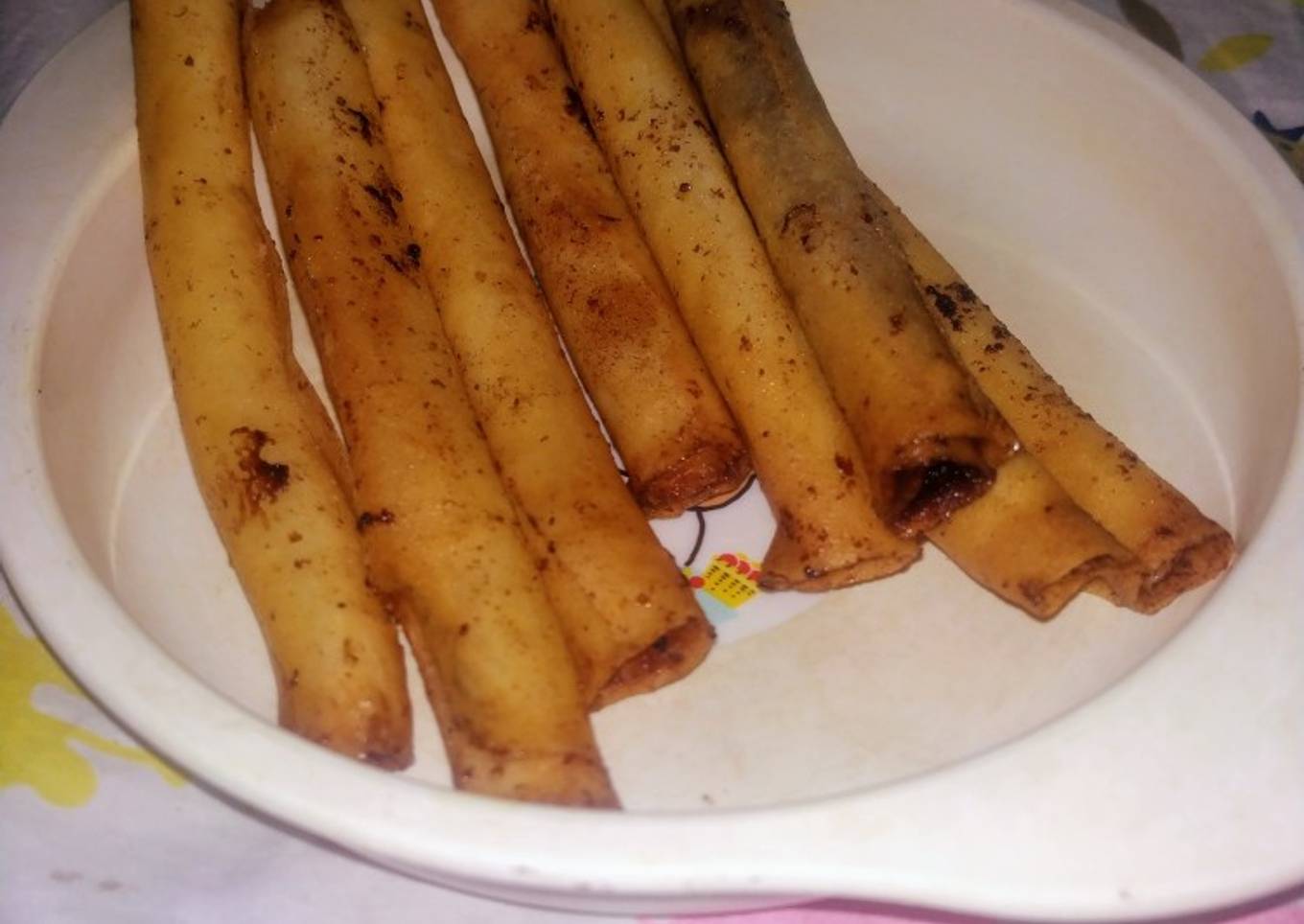 Lumpia isi coklat keju