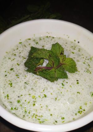 A picture of Mint green raita.