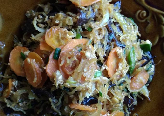 Resep 14. Bihun Jamur Kuping Anti Gagal