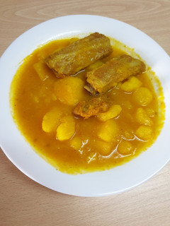 Una foto de Guiso de costillas con patatas