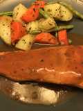 Grilled Salmon with Herbs Gravy and mixed veggies