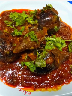 भरवा बैंगन (Bharwan Baingan recipe in hindi) रेसिपी मुख्य फोटो