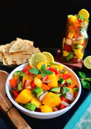 A picture of Mango Salsa.