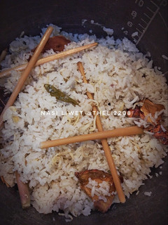 Foto resep Nasi Liwet Rice Cooker