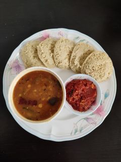 பாசி பருப்பு இட்லி (Moong dal idly) செய்முறை முக்கிய புகைப்படம்