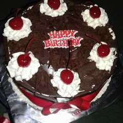 รูปของ Black forest kukus