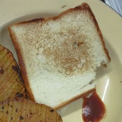 A picture of Tuna Sandwich.