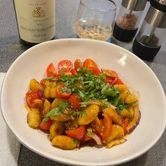 East meets West - Korean inspired crispy garlicky gnocchi A picture of East meets West - Korean inspired crispy garlicky gnocchi.