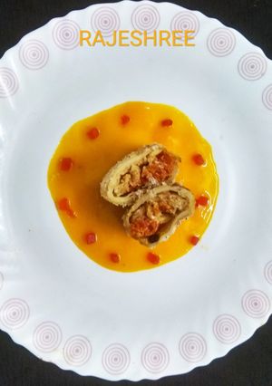 A picture of Vermicelli Kheer Gajar Halwa Spring Roll.