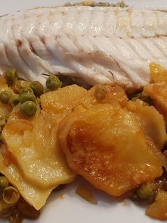 Una foto de Dorada al Albariño