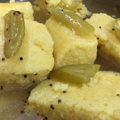 A picture of Dhokla.