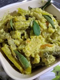 மலபார் அவியல் (Malabar aviyal recipe in tamil) செய்முறை முக்கிய புகைப்படம்