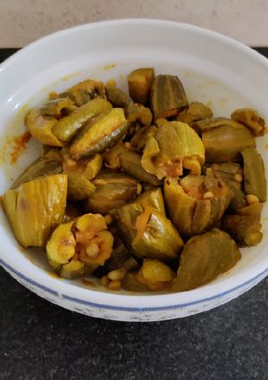 A picture of Parwal ki sabji.