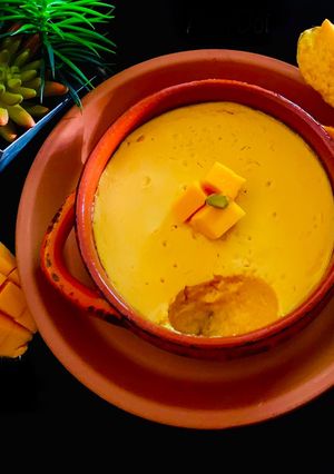 A picture of Mango yoghurt.